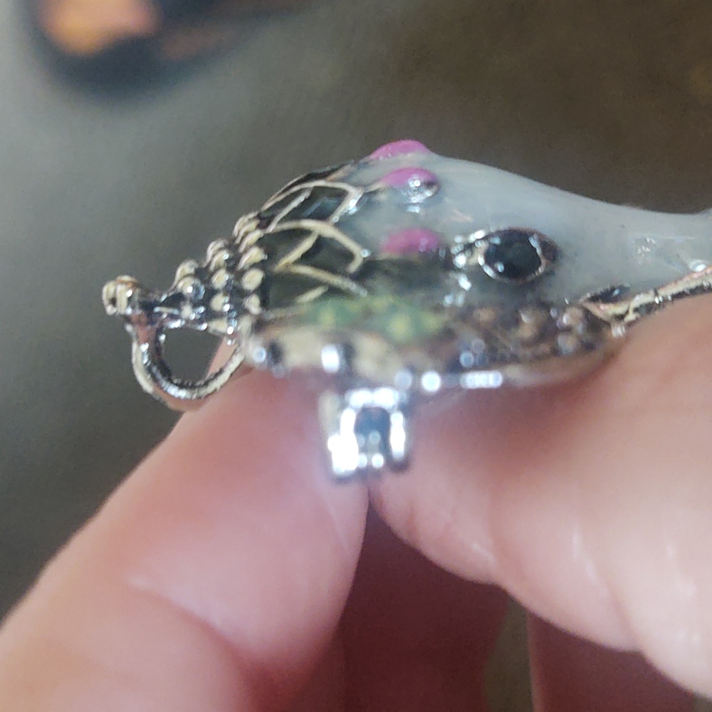 Elephant Brooch - Picture 4 of 5